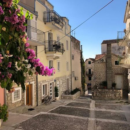 Luxury City Center Apartments Makarska Eksteriør billede