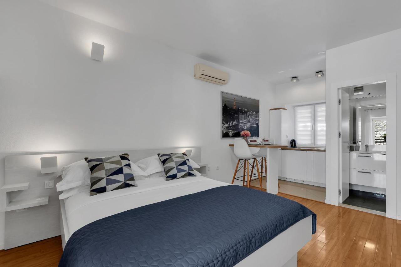 Luxury City Center Apartments Makarska Eksteriør billede