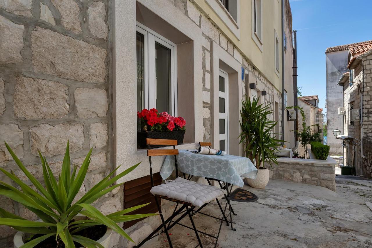 Luxury City Center Apartments Makarska Eksteriør billede