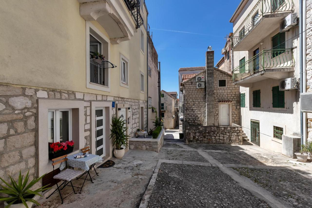 Luxury City Center Apartments Makarska Eksteriør billede