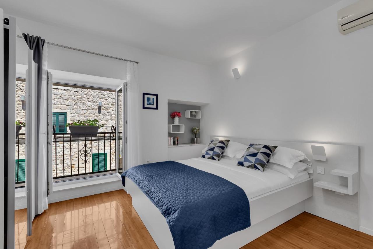 Luxury City Center Apartments Makarska Eksteriør billede