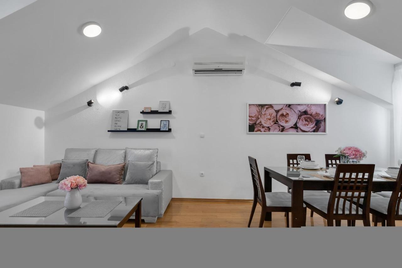 Luxury City Center Apartments Makarska Eksteriør billede