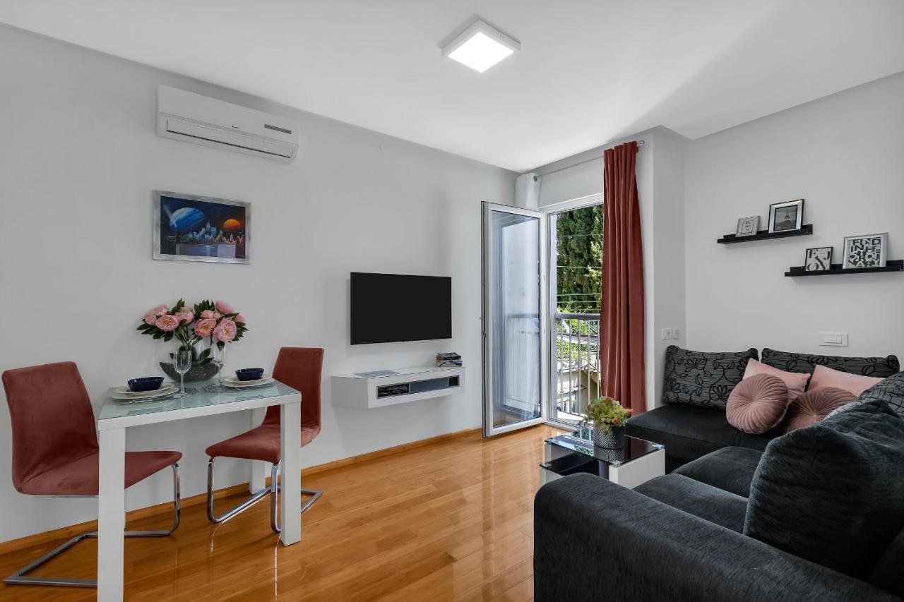 Luxury City Center Apartments Makarska Eksteriør billede